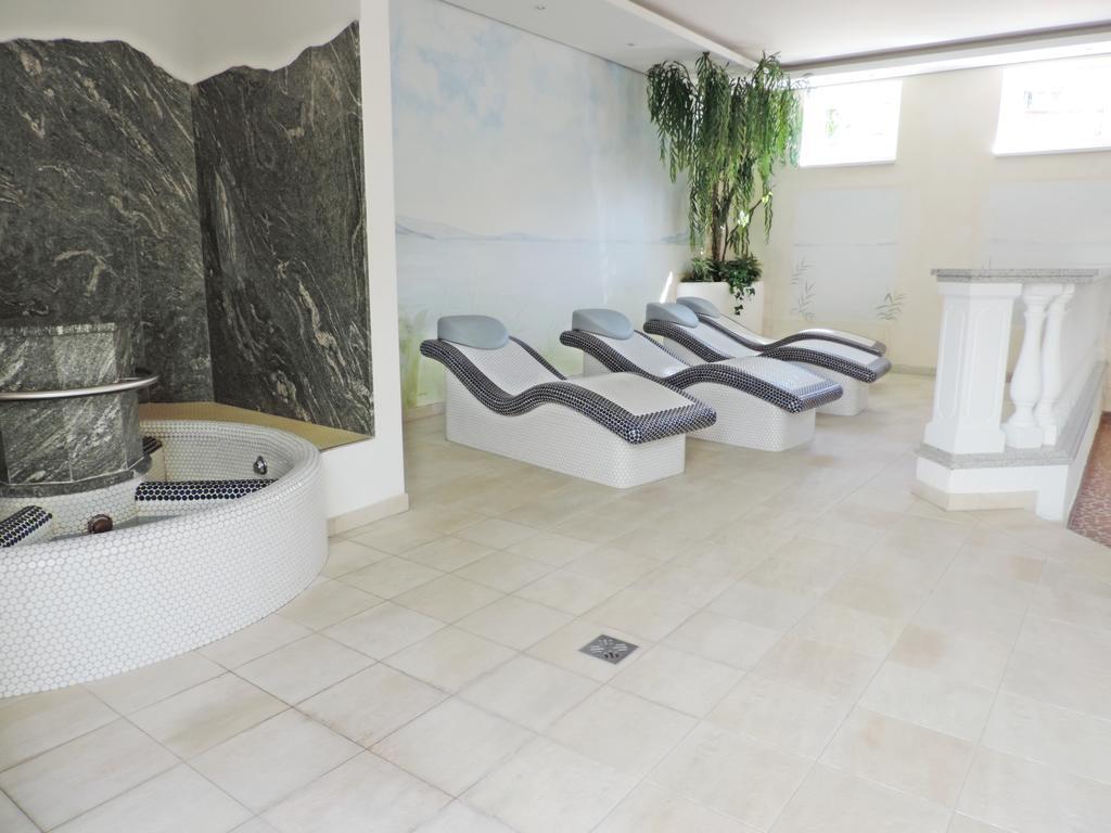 Hotel Golf-tennis-wellnesshotel Mori 4*