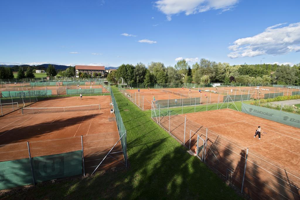 Hotel Golf-tennis-wellnesshotel Mori 4*