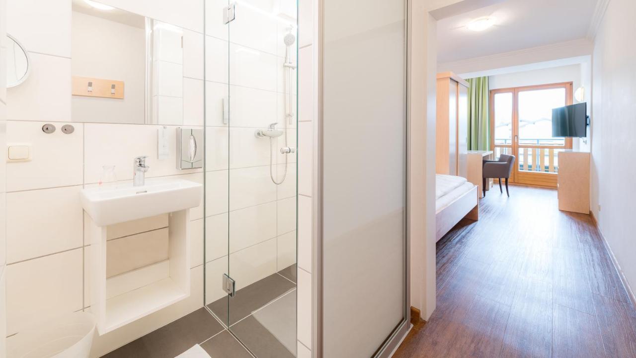 Golf-tennis-wellnesshotel Mori Hotel 4*